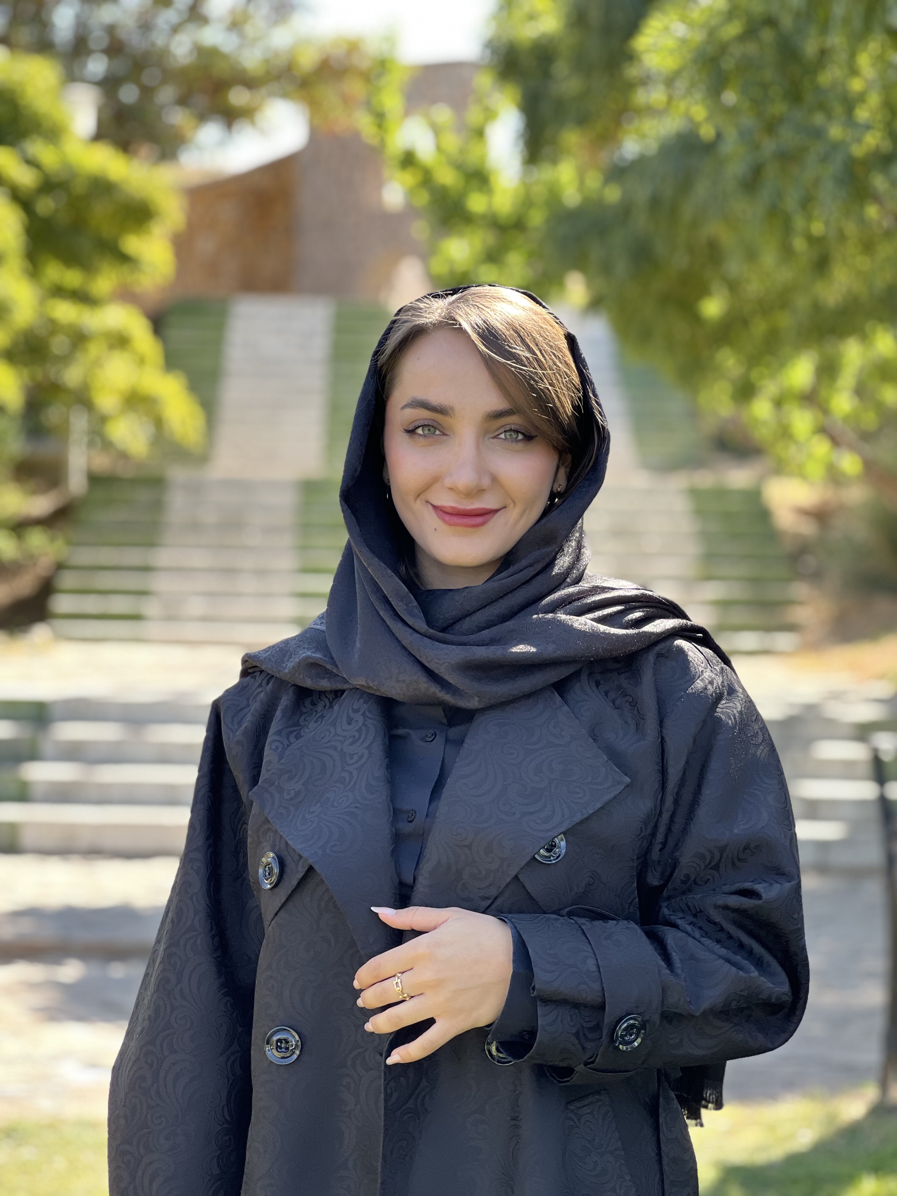 دکتر زهرا پاکی